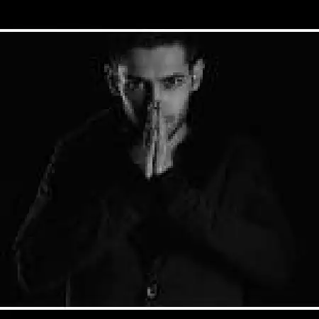 دانلود اهنگ آرش خادمی زیر بارون (ریمیکس)