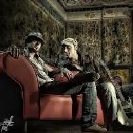 دانلود اهنگ آرش ساغری لحظه های شکسته