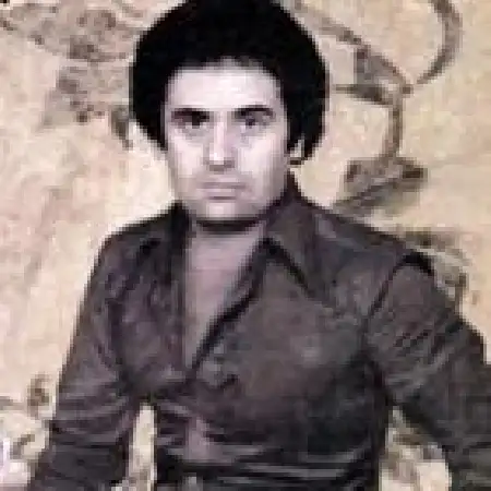 دانلود اهنگ افشین مقدم کیه