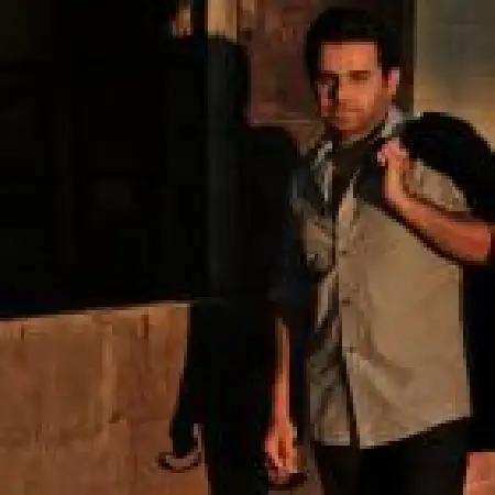 دانلود اهنگ امید فروغی لحظه لحظه