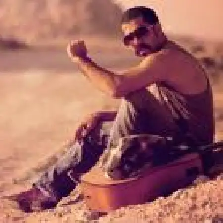 دانلود اهنگ امیر دیوا ادامه داره