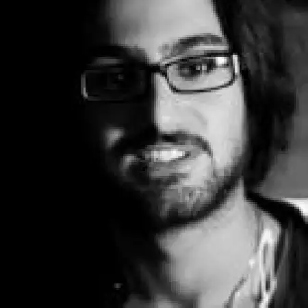 دانلود اهنگ امیر عظیمی دیوونه