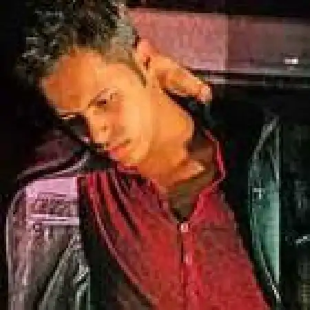 دانلود اهنگ بابک قمی بریدی ازم