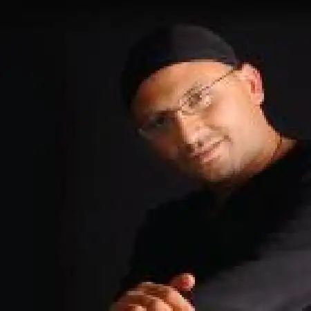 دانلود اهنگ پویا نیک پور موسم گل