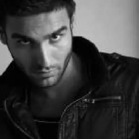 دانلود اهنگ پی وان هی تو