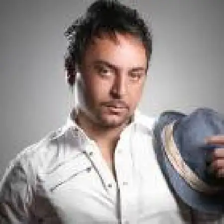 دانلود اهنگ پیام صالحی تب عشق