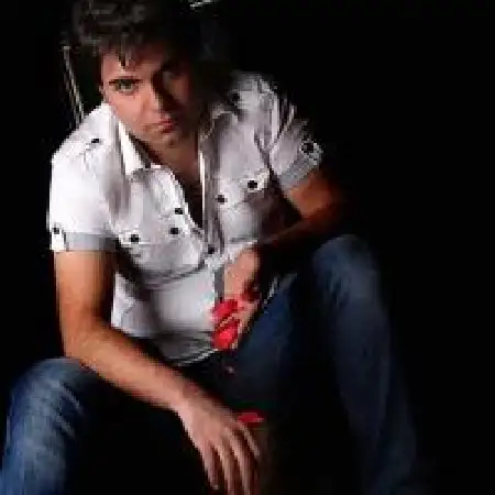 دانلود اهنگ حامد رسولیان لحظه دیدار