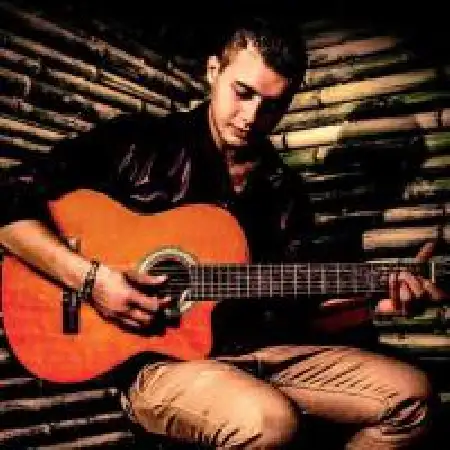 دانلود اهنگ حامد میر گلی یه دنیا غم