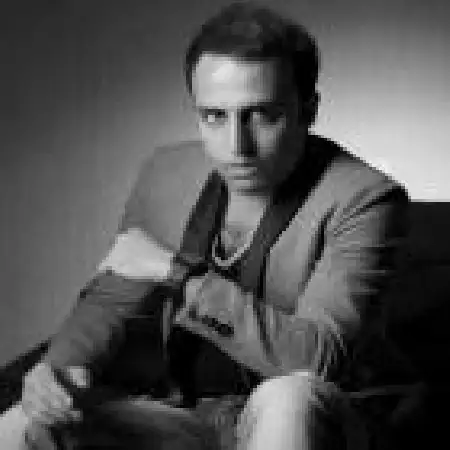 دانلود اهنگ حمید آداب بغضتو نشکن