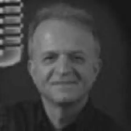 دانلود اهنگ حمید نجفی غریبه در شب