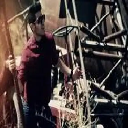 دانلود اهنگ رضا حقیقی بی تو سخته