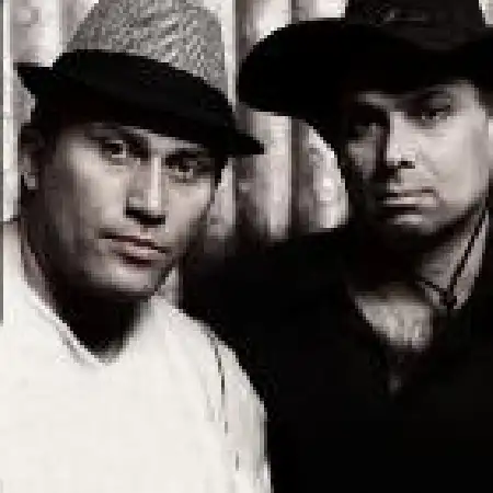 دانلود اهنگ رضا شادکام River Ft Shahram Mohseni