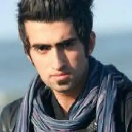 دانلود اهنگ ساسان سلیم نژاد هنوزم پیش هم بودیم