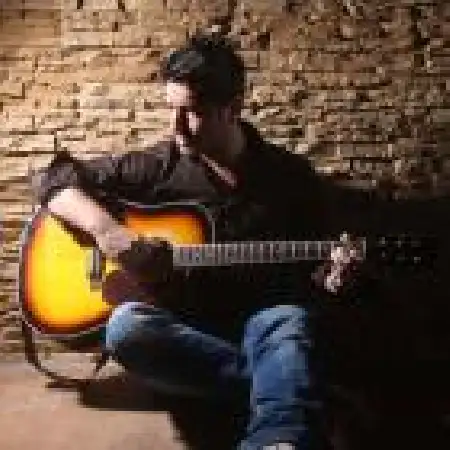 دانلود اهنگ شهرام گلزاده دیگه بسه