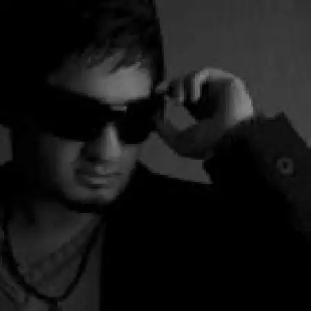 دانلود اهنگ علی احمدی اشکای مرده