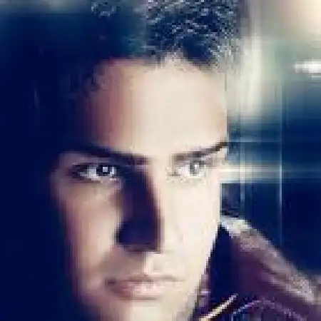 دانلود اهنگ علی زیبایی (تکتا) غریبه