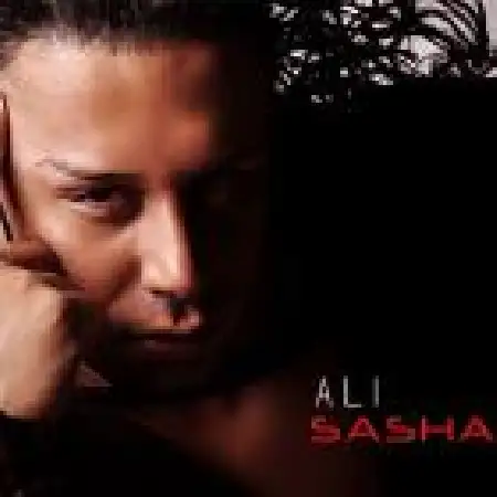 دانلود اهنگ علی ساشا یه حس خوب