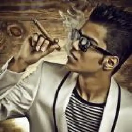 دانلود اهنگ علی ندیمی زاد کمک کن