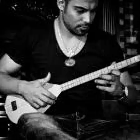 دانلود اهنگ علیرضا زاهدی زیر بارون