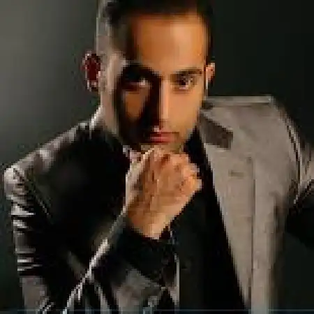 دانلود اهنگ علیرضا فرشبافی آینه (ریمیکس)