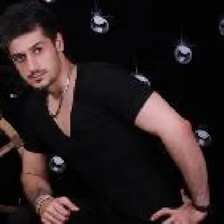 دانلود اهنگ عماد حسینی دلتنگی با حضور امیر نائینی