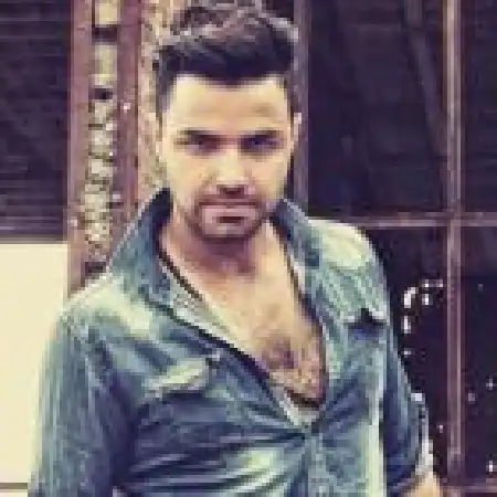 دانلود اهنگ فرهاد بیدار دلیل