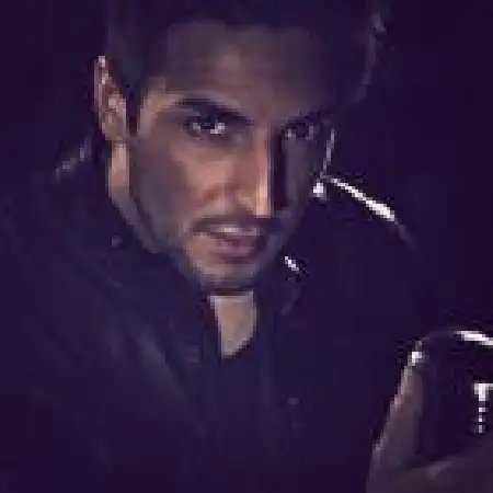 دانلود اهنگ فریبرز مشتاقی تو کنارم باشی