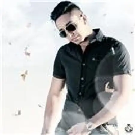 دانلود اهنگ فرید پیتون پائیز