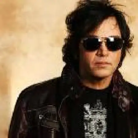 دانلود اهنگ کامران دلان مگه میشه