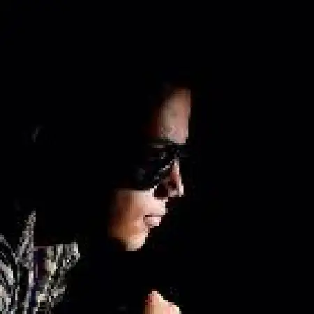 دانلود اهنگ کمیل صادق نژاد بی وفا