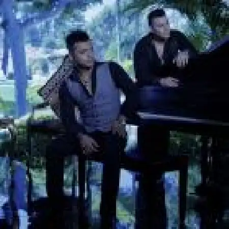 دانلود اهنگ گروه دیونیک گریه ی بی ثمر