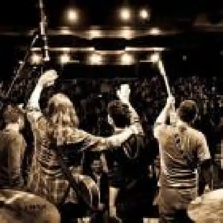 دانلود اهنگ گروه کامنت فرشته مرگ (زنده)