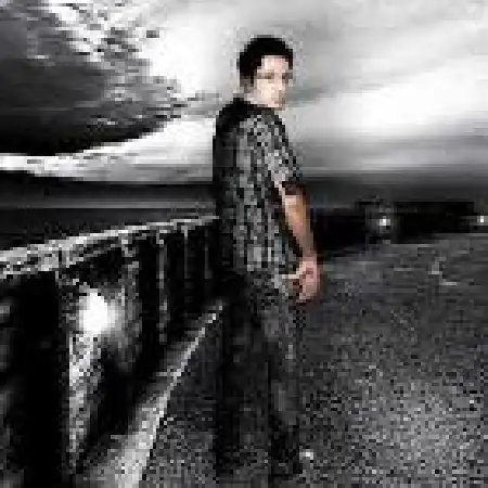 دانلود اهنگ مجتبی دربیدی میری سفر