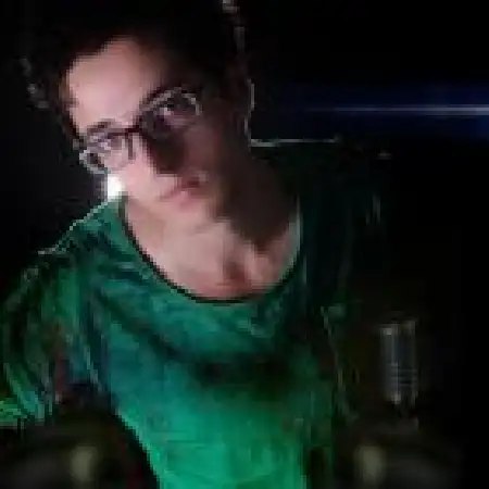 دانلود اهنگ مجتبی دربیدی پونه