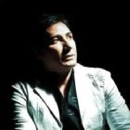 دانلود اهنگ مجتبی کبیری آدمها با حضور الیاس حسینی پور