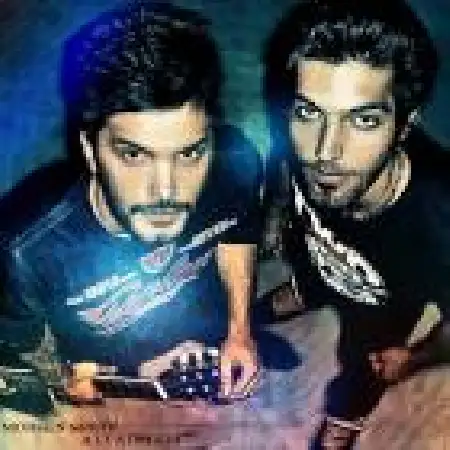 دانلود اهنگ محسن اسمیت فریب با حضور علی احمدی