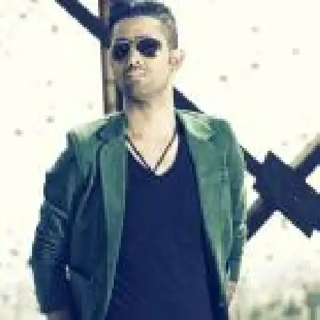 دانلود اهنگ محسن رضوی هیچ کس