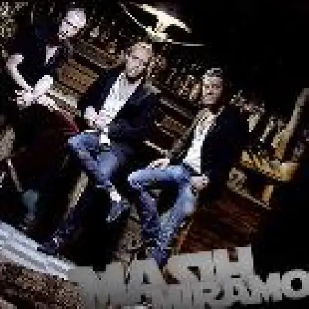 دانلود اهنگ مسیح میرم