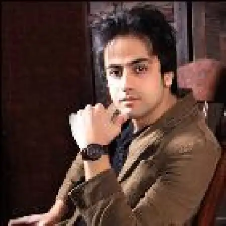 دانلود اهنگ مهدی حاتمی دروغه حرفای همه