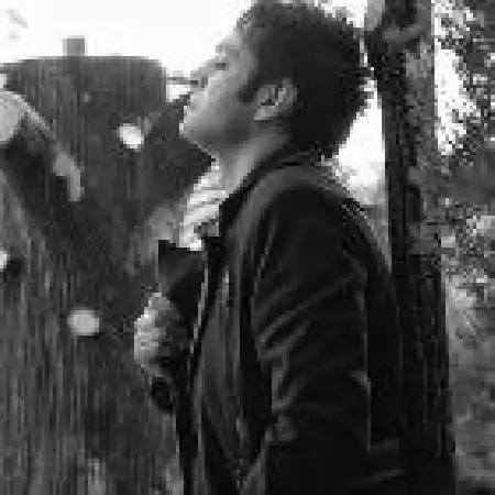 دانلود اهنگ مهدی رستمی مرد تنها