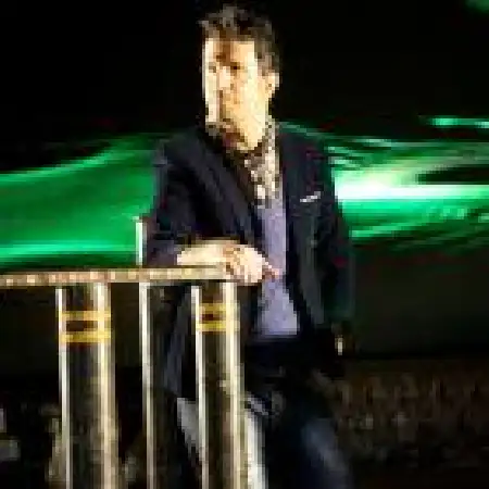 دانلود اهنگ مهدی طلوعی اینو بدون