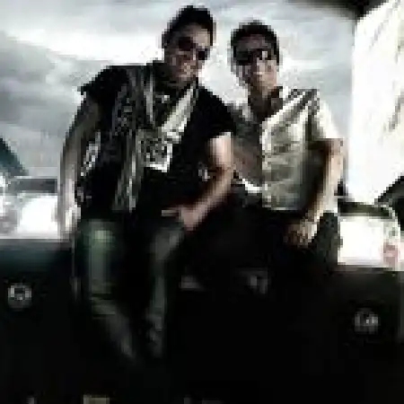 دانلود اهنگ مهرزاد و میلاد تو همونی