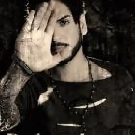 دانلود اهنگ میلاد پلنگی رو به راهم