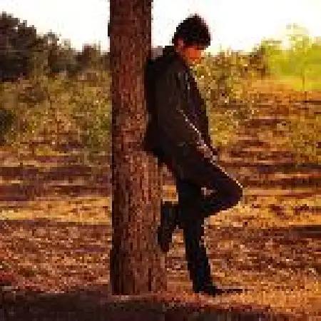 دانلود اهنگ میلاد کارن فال