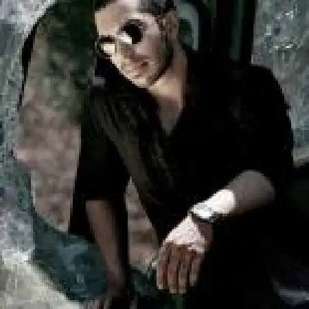 دانلود اهنگ نوید میرزایی چقدر دور شدی