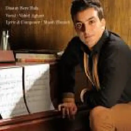 دانلود اهنگ وحید آقایی دستات بره بالا