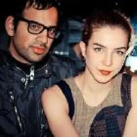 دانلود اهنگ هایپر نوا زنبور تنبل با حضور کینگ رام و شارا