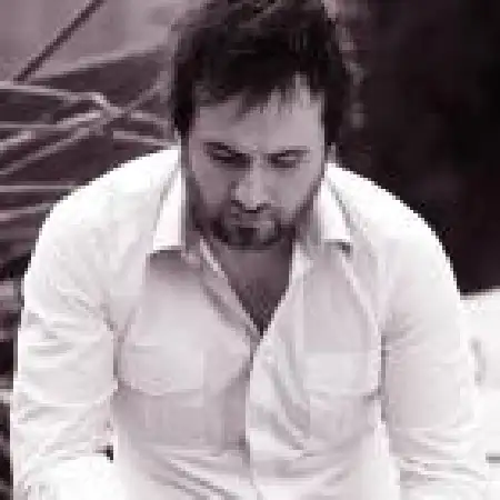 دانلود اهنگ هومن سزاوار تولدت مبارک