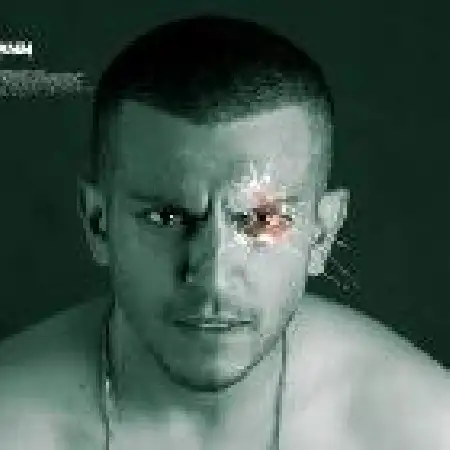 دانلود اهنگ هومنن بمون با حضور نگرا