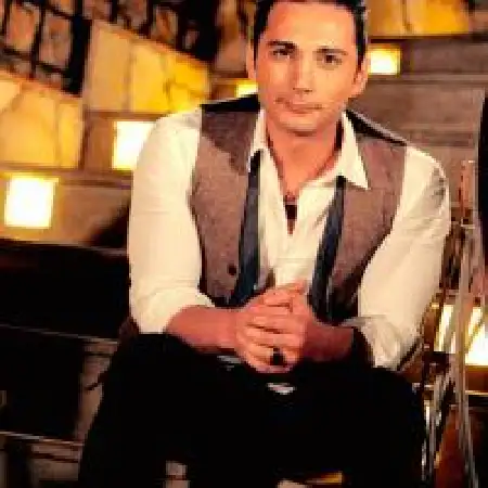 دانلود اهنگ حامد عقیلی یه دونه ای